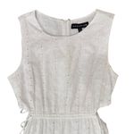 Slate + Willow Eyelet Midi Dress in White, Size S Photo 4