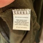 Tresics  Olive Green Tee medium Photo 2