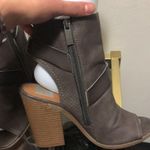 Doles vita open toe chunky heeled open back bootie Gray Size 9 Photo 4