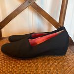 Aquatalia black wedge stretch loafer flats size 7.5 Photo 6