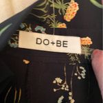 DO+BE NWT  FLORAL SHORTS SIZE LARGE Photo 5