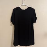 Single Black and White Patterned Short Sleeve Top Size M Photo 2