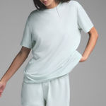 SKIMS  Frost Boyfriend T-Shirt M Photo 0