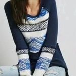 Free People  oversized sweater Photo 1