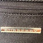 Burberry Bag Vanity Makeup
Pouch Black Plaid Embroidery
Plate Ladies Nylon Photo 5