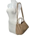 Newbella Kelly Light Beige Nude Faux Leather Vegan Pebble Crossbody Bag Handbag Photo 1