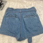 American Eagle ππ Paper Bag Mom Shorts Photo 3
