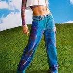 Good American - 90's Painted Carpenter Jeans in Blue Purple & Green Photo 5