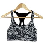 Lululemon Women’s Invigorate Sports Bra in White/Black Size 8 Photo 5