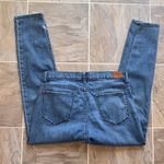 BDG Mid Rise Twig Ankle jeans Photo 1