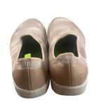 OOFOS OOmg eeZee Limited Women's
Tan Camo 8 Tan Photo 2