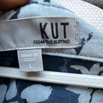 Kut From The Kloth  floral blouse with tab sleeves in size Large Photo 2