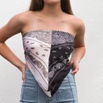 NWT Two Tone Paisley Scarf / Scarf Top Photo 0