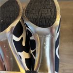 Diane Von Furstenberg  Women's Black White Print Pump Heels Shoes Gold Heel 7M Photo 10