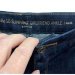 Chico's Chico’s size 6 (29) girlfriend ankle jeans dark wash. Photo 4