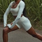 Ivory Bodyline Bolero with Thumbholes Photo 6