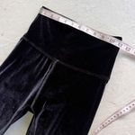 Beyond Yoga  Black Velvet Motion High‎ Waisted Midi Leggings Size S Photo 8