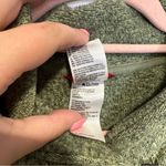 The North Face green pullover sweater size medium women’s Photo 4