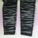 Old Navy Active Athletic Work Out Legging Jogger Camo Black Gray Photo 3