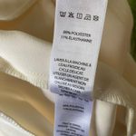 Sincerely Jules  white shorts size Lg Photo 4