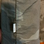 Vuori Vouri Women’s Camo Ripstop Button Down Jacket Size Sm-EUC Photo 2