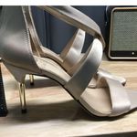 Vince Camuto Pascallia Pump High Heels Women's 9 Beige Back Zip Party Cocktail Photo 1