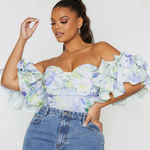 Pretty Little Thing NWT White Floral Ruffle Puff Sleeve Bardot Crop Top 26 Photo 0