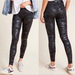 Spanx Faux Leather Shiny Camo Leggings Size Small Black Grey Shaping Pants Photo 1