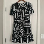 Karl Lagerfeld  Short‎ Sleeve Surplice Mini Dress - Size 10 - Black/White - NWT Photo 6