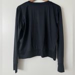 Vuori XL Daydream Crew Top in Black Photo 5