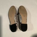 ZARA  Monochrome Snakeskin Pattern Loafers Photo 3