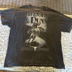 Goodie Two Sleeves Brooks & Dunn oversized graphic Photo 0