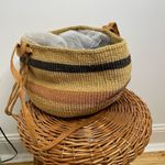 Vintage Handmade‎ Sisal Woven Leather Strap Market Tote Round Bag Tan Black Tan Photo 1