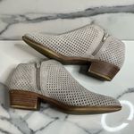 Lucky Brand | Minimalist Gray Suede Laser Cut Perforated Baylah Bootie Sz 9 Photo 5