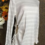 Doe & Rae ✅3/$30✅NWT  Cream Striped Long Sleeve Side Ruched & Tie Top | LARGE | Photo 2