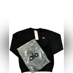 Alo Yoga  women’s Classic Black logo Crewneck Sweater large Photo 1