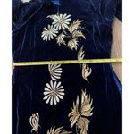 Vintage Cheongsam Long Dress Sz S Blue Velvet Asian Mandarin White Daisy Sparkle Photo 5