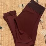 Lululemon  crop burgundy leggings size 2 Photo 5