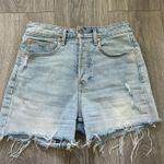 Gap Curvy Cheeky Straight Denim Shorts Size Small Photo 0