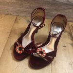 Impo Women’s  Pumps Velvet  Feel SZ 6 M Red With Unique Design At Bottom Leather Sole Photo 4