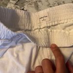 Wilfred Aritzia  Free Pull On Linen Shorts White Size XS 2.5” Inseam Photo 3