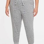 Nike B13-Women's jogger pants animal print, Size XL, Grey Photo 0