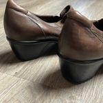 Clarks Bendables Brown Leather Comfort Heels Size 8.5 Medium Photo 11