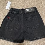 BDG Pull-On High Waisted Mom Short Black Denim NWT Size XS Photo 5