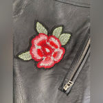 Ci Sono  premium women’s vegan leather moto jacket, embroidered‎ size Large Photo 1