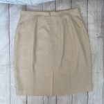 Amanda Smith women 16 fully lined beige skirt w/back slit & zipper hook closure Photo 9