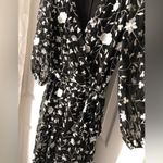 DKNY  Womens Tie Zip back Faux Wrap midi Dress floral embroidered puffy size 10 Photo 7
