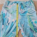 Nike botanical tropical dri fit leggings small crop Photo 11