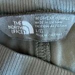 The North Face Women’s Track Joggers Hiking Tie Waist Lightweight Gray Pants SZ Photo 6