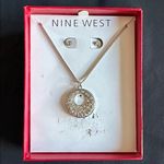 Nine West NIB CZ silvertone circle necklace & stud earring set. With 18” chain Photo 1